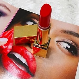 👄Estēe Lauder Red Lipstick! 💄